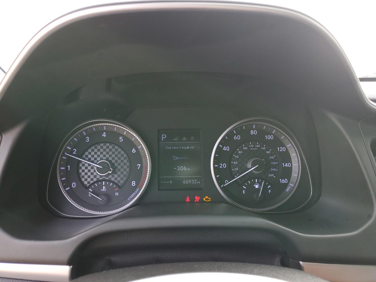 2020 Hyundai Elantra - Image 9