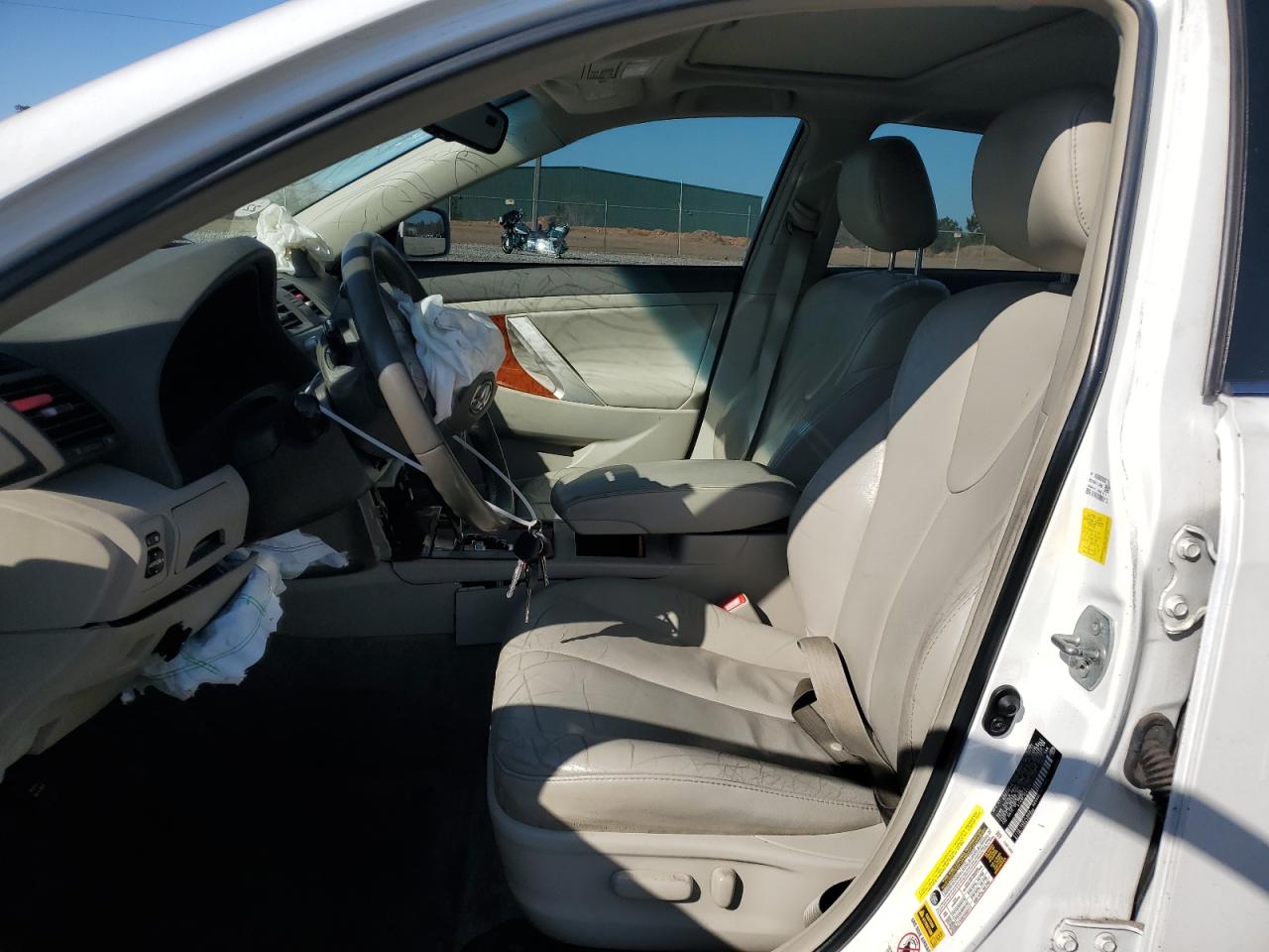 2011 Toyota Camry - Image 7