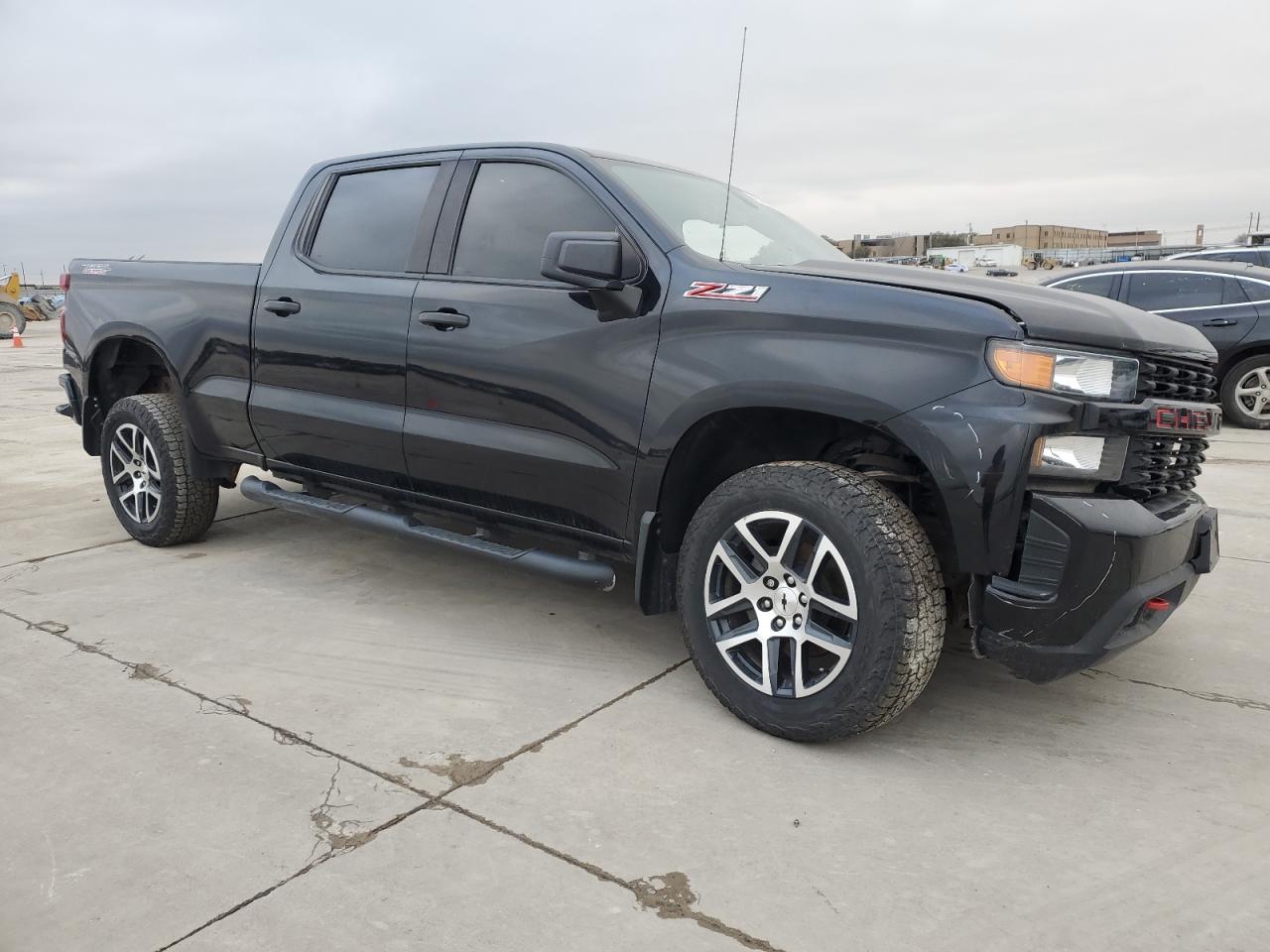 2019 Chevrolet Silverado - Image 4