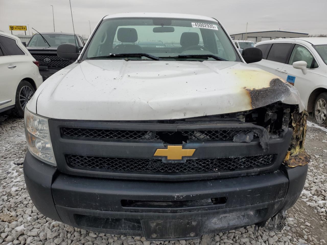 2012 Chevrolet Silverado - Image 5