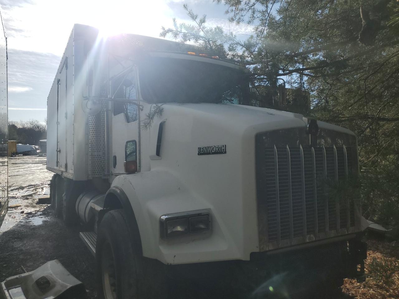 2009 Kenworth Construction T800 zu verkaufen in Waldorf, MD - Rear End