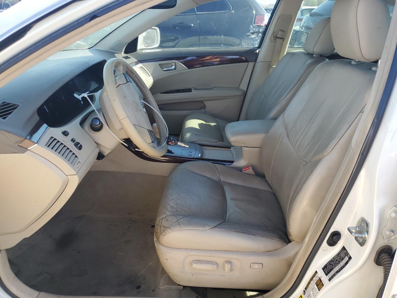 2009 Toyota Avalon - Image 7