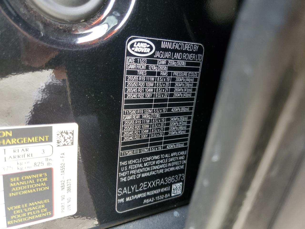 2024 Land Rover Range Rover - Image 13
