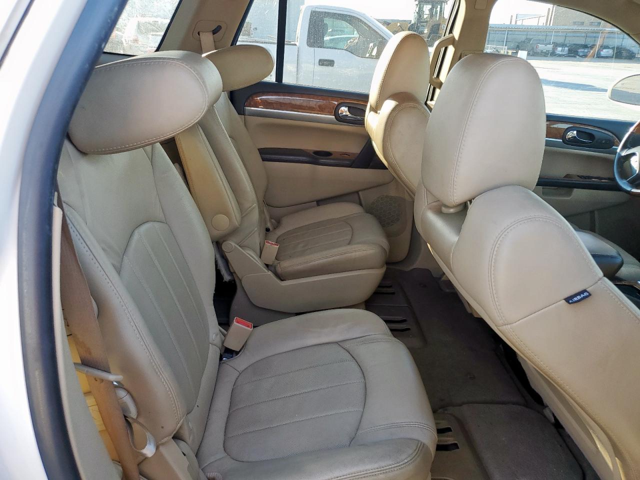 2012 Buick Enclave - Image 12