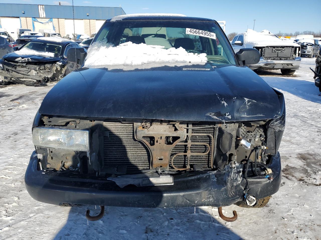 2002 Chevrolet S-10 Pickup - Image 5