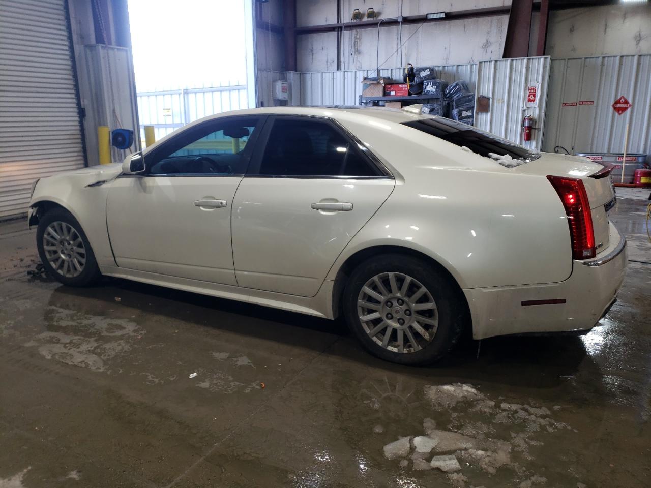 2010 Cadillac CTS - Image 2