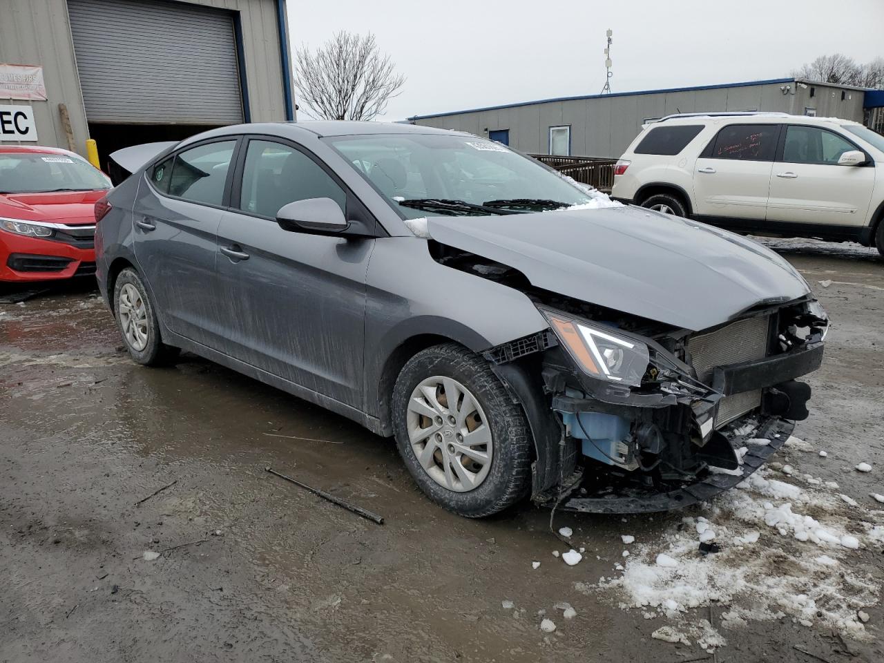 2019 Hyundai Elantra - Image 4