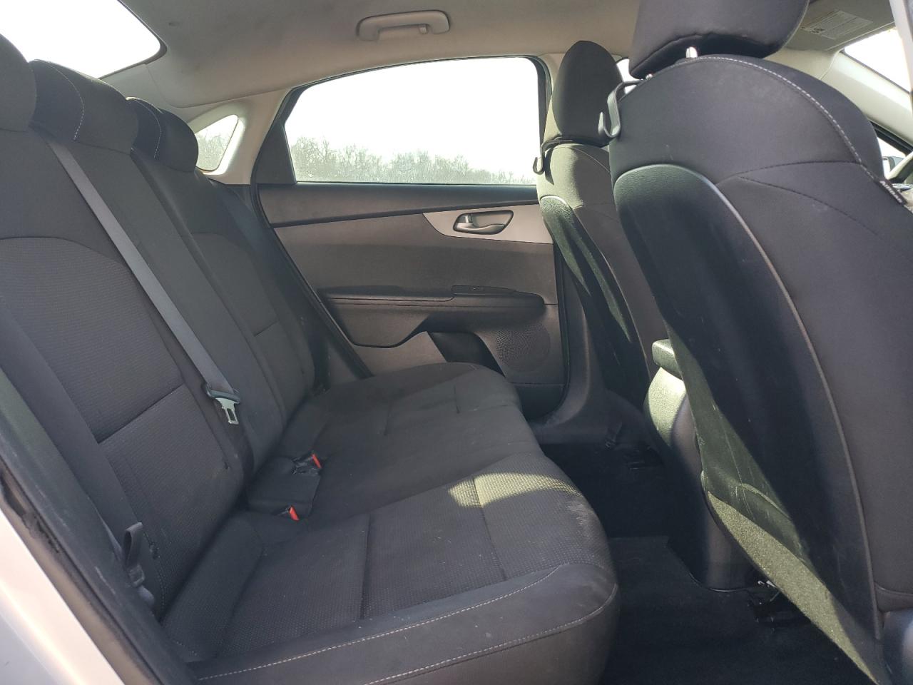 2019 Kia Forte - Image 11