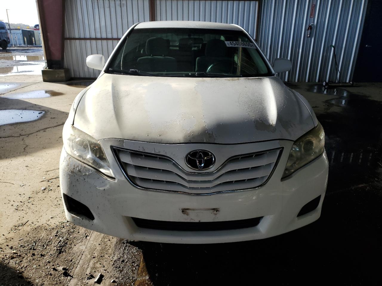 2010 Toyota Camry - Image 5