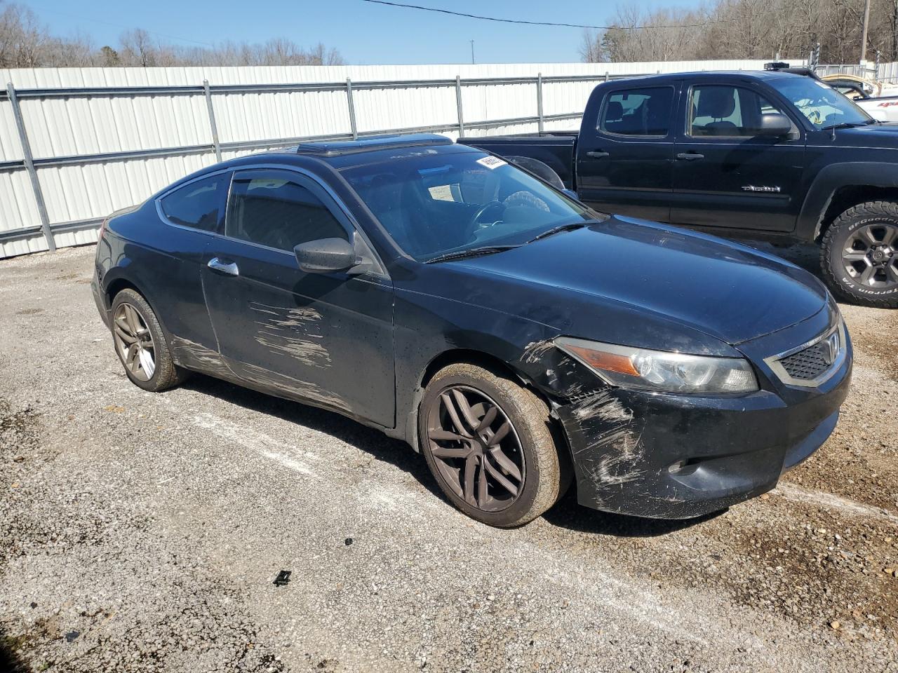 2009 Honda Accord - Image 4