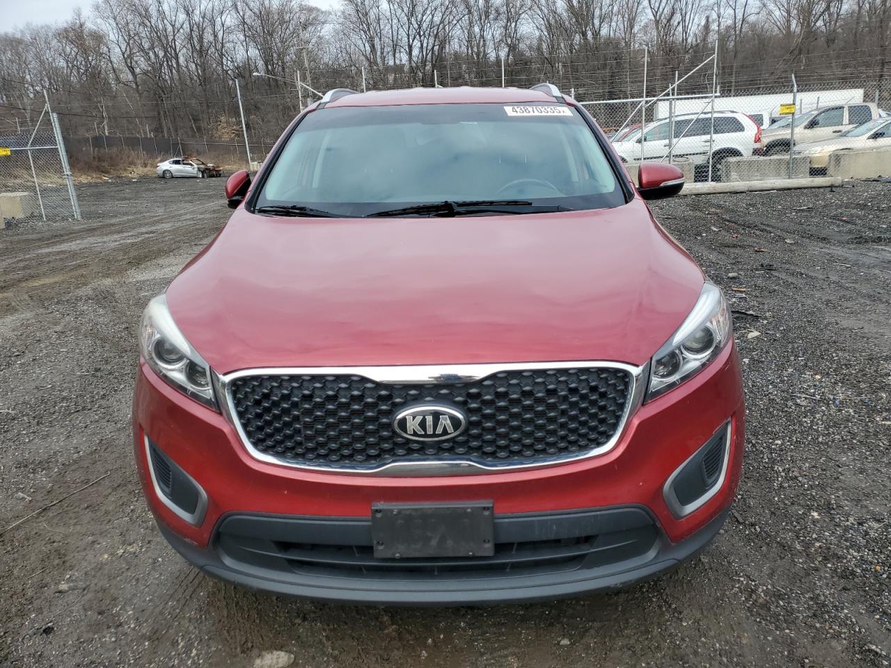 2016 Kia Sorento - Image 5