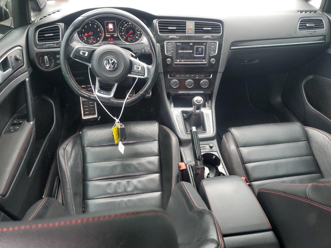 2016 Volkswagen GTI - Image 8