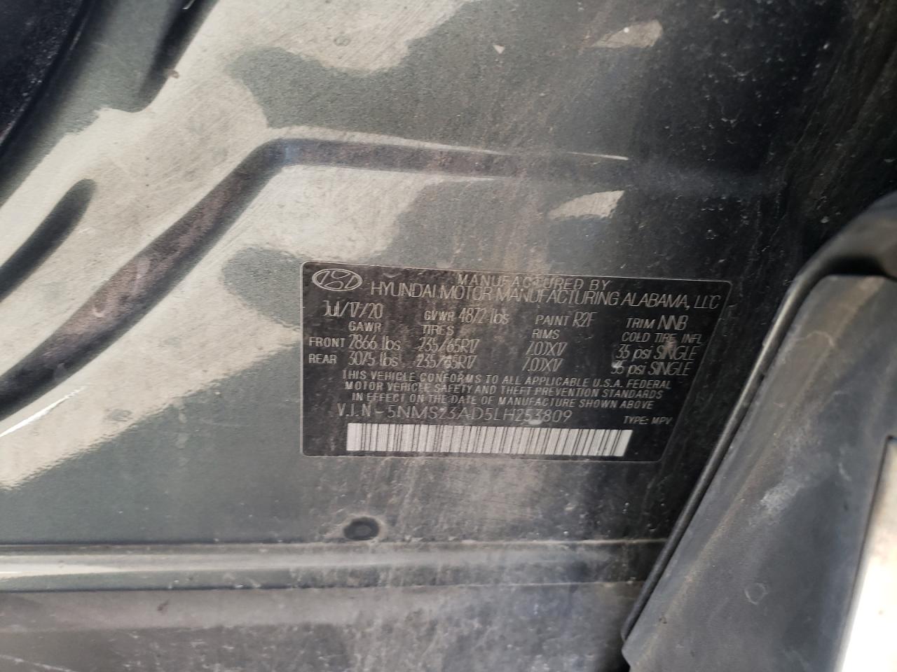 2020 Hyundai Santa Fe - Image 12