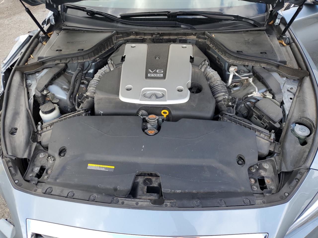 2014 Infiniti Q50 - Image 13
