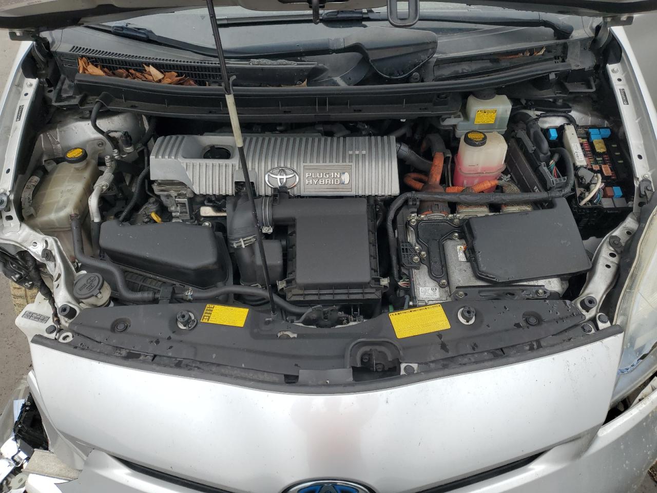 2012 Toyota Prius - Image 11