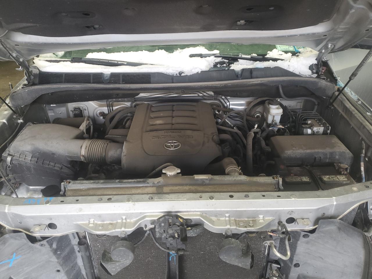 2019 Toyota Tundra - Image 13