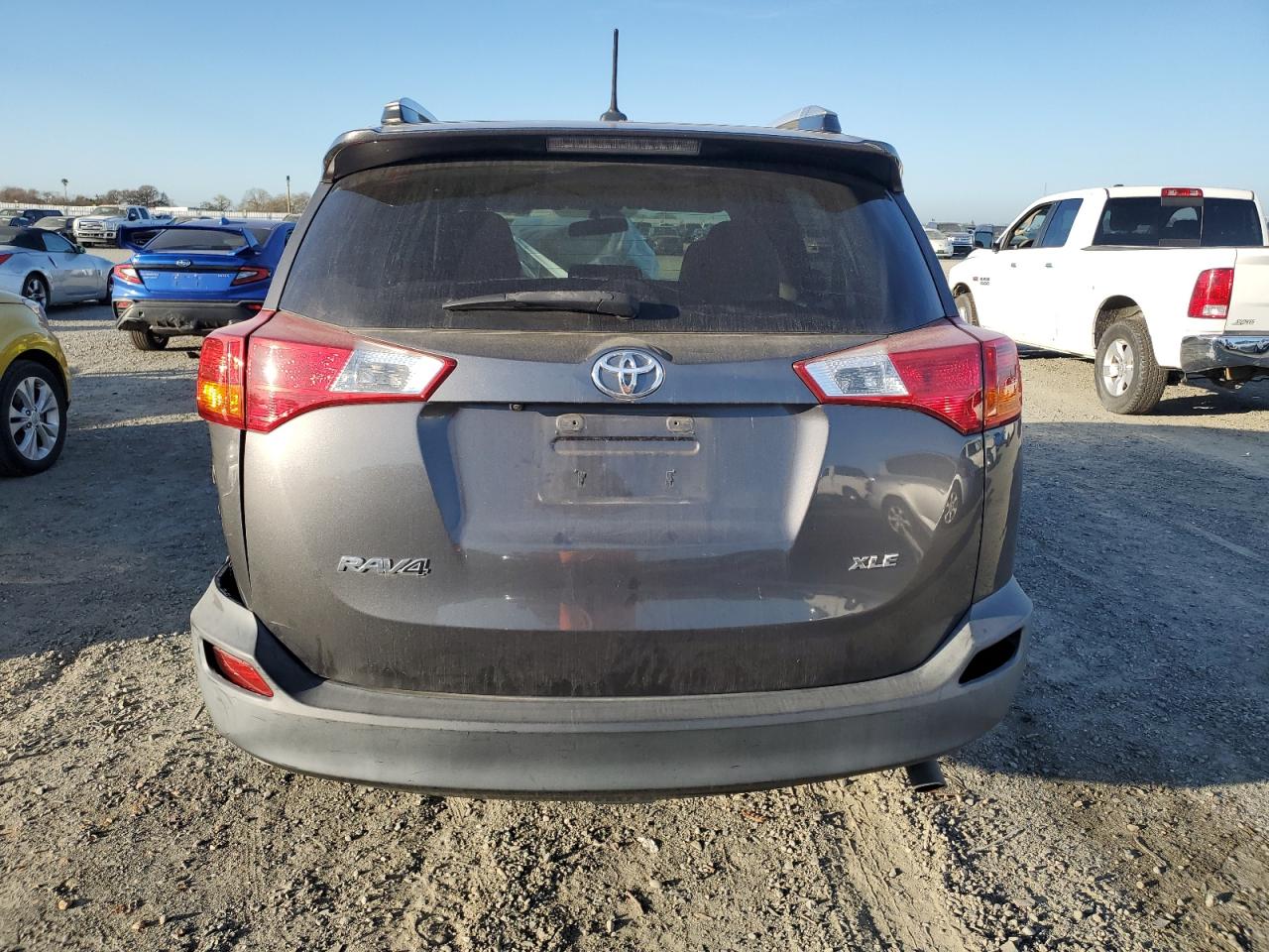 2015 Toyota RAV 4 - Image 6