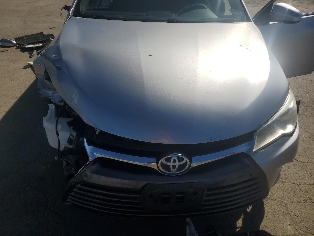 2015 Toyota Camry - Image 12