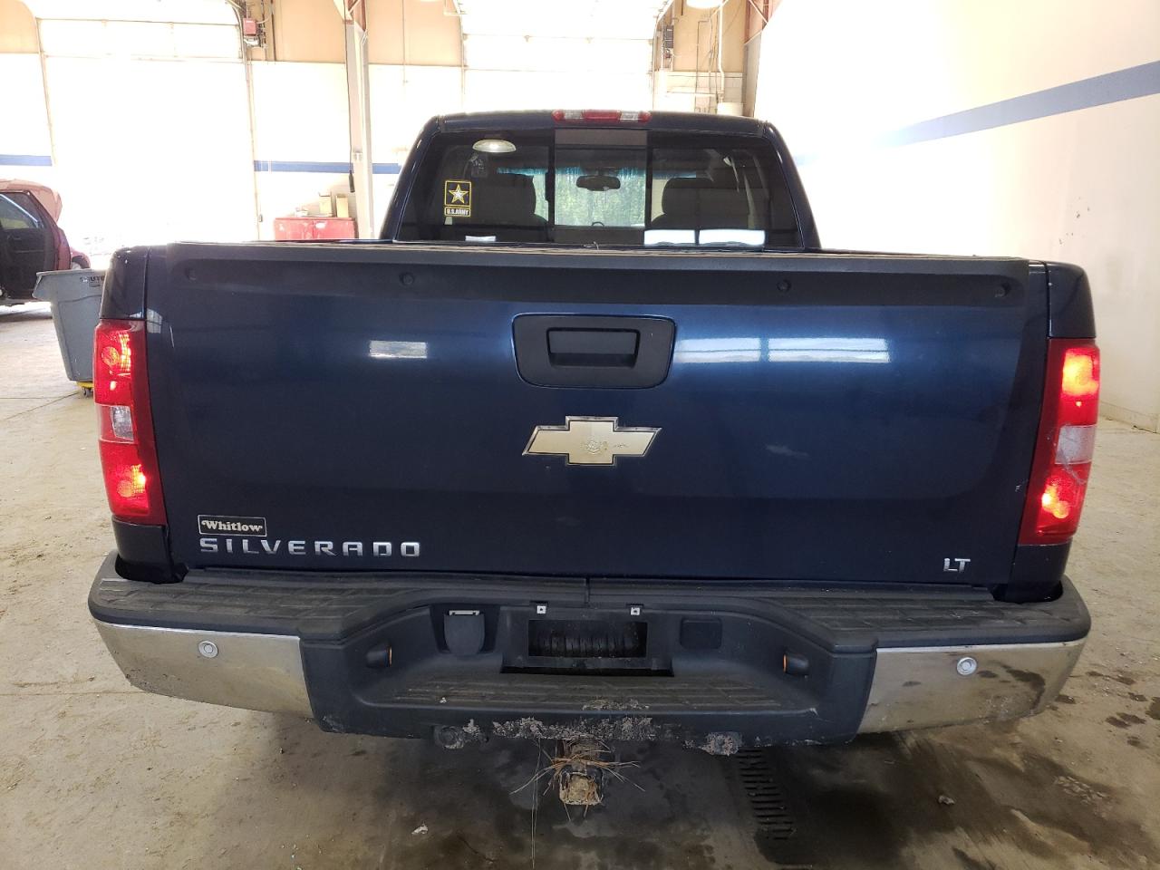 2007 Chevrolet Silverado - Image 6