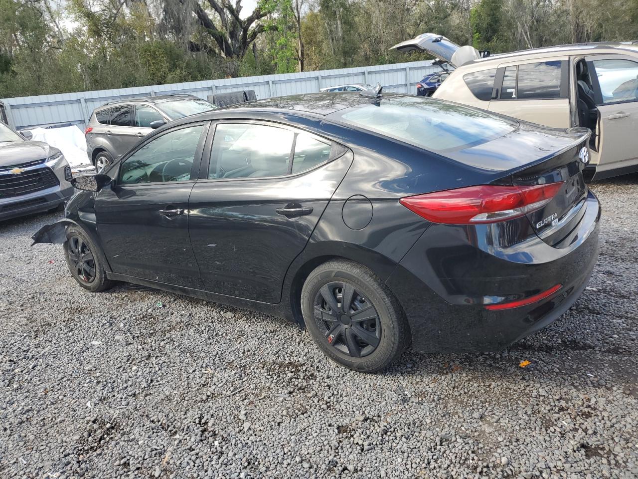 2017 Hyundai Elantra - Image 2