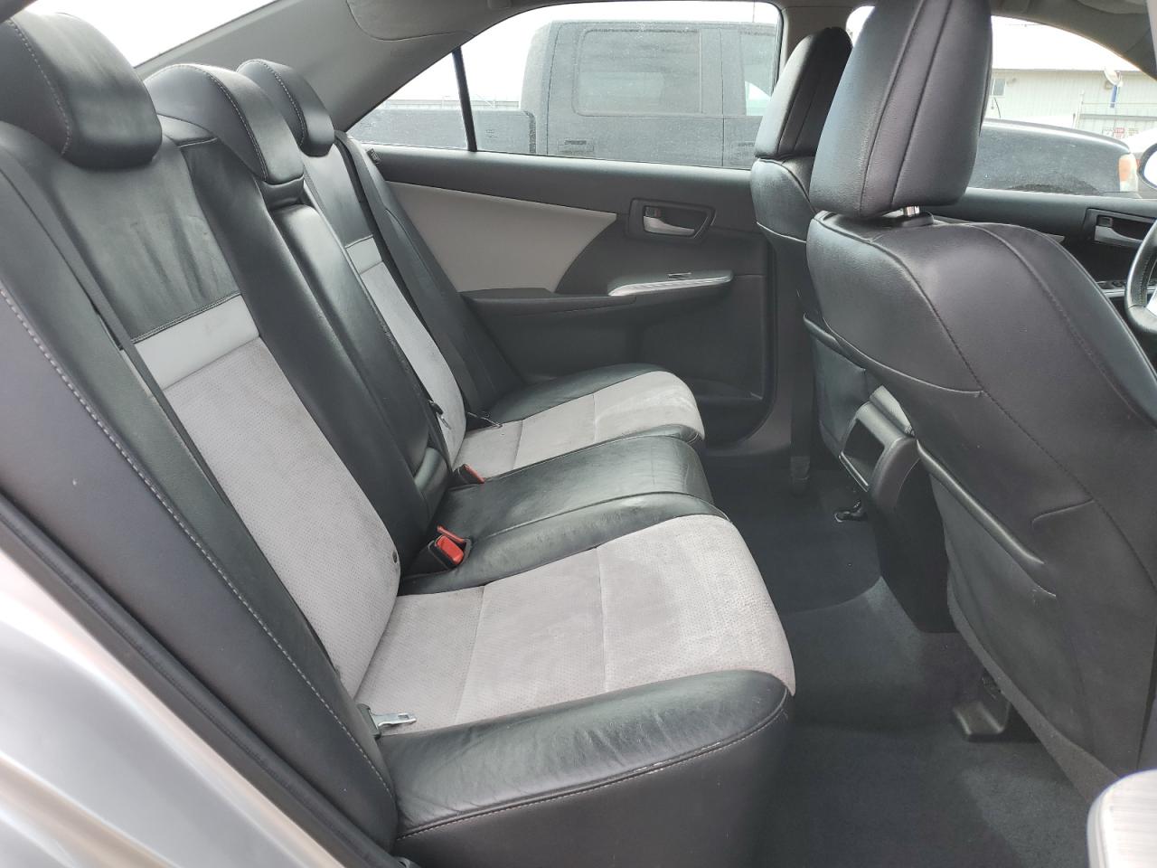 2012 Toyota Camry - Image 10