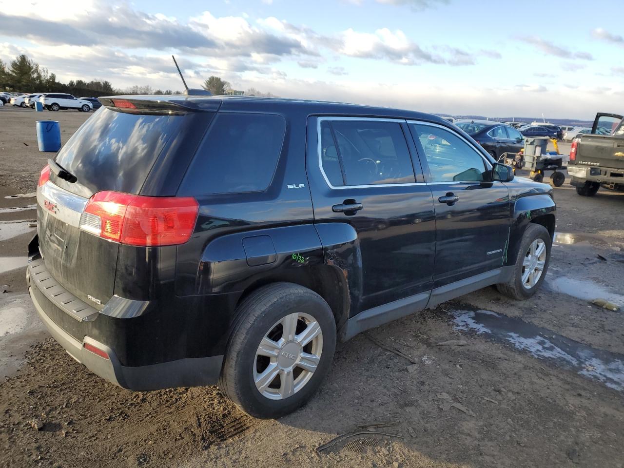 2015 GMC Terrain - Image 3
