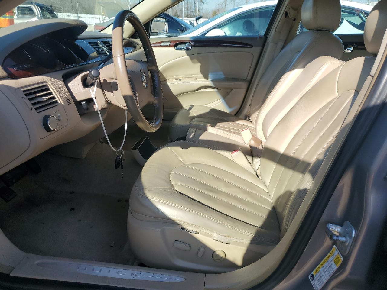 2006 Buick Lucerne - Image 7