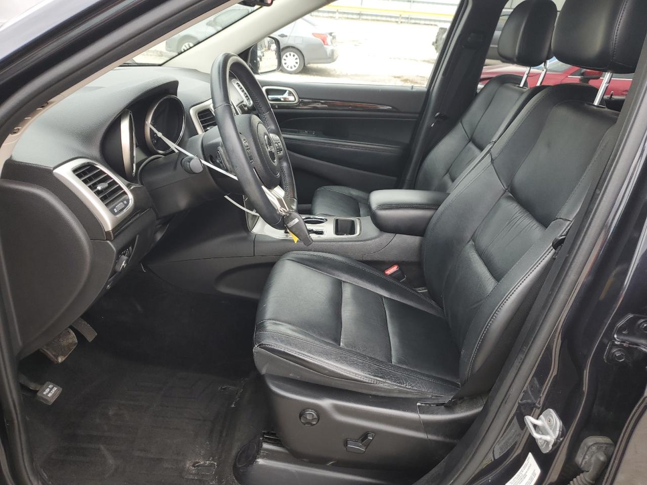 2012 Jeep Grand Cherokee - Image 7