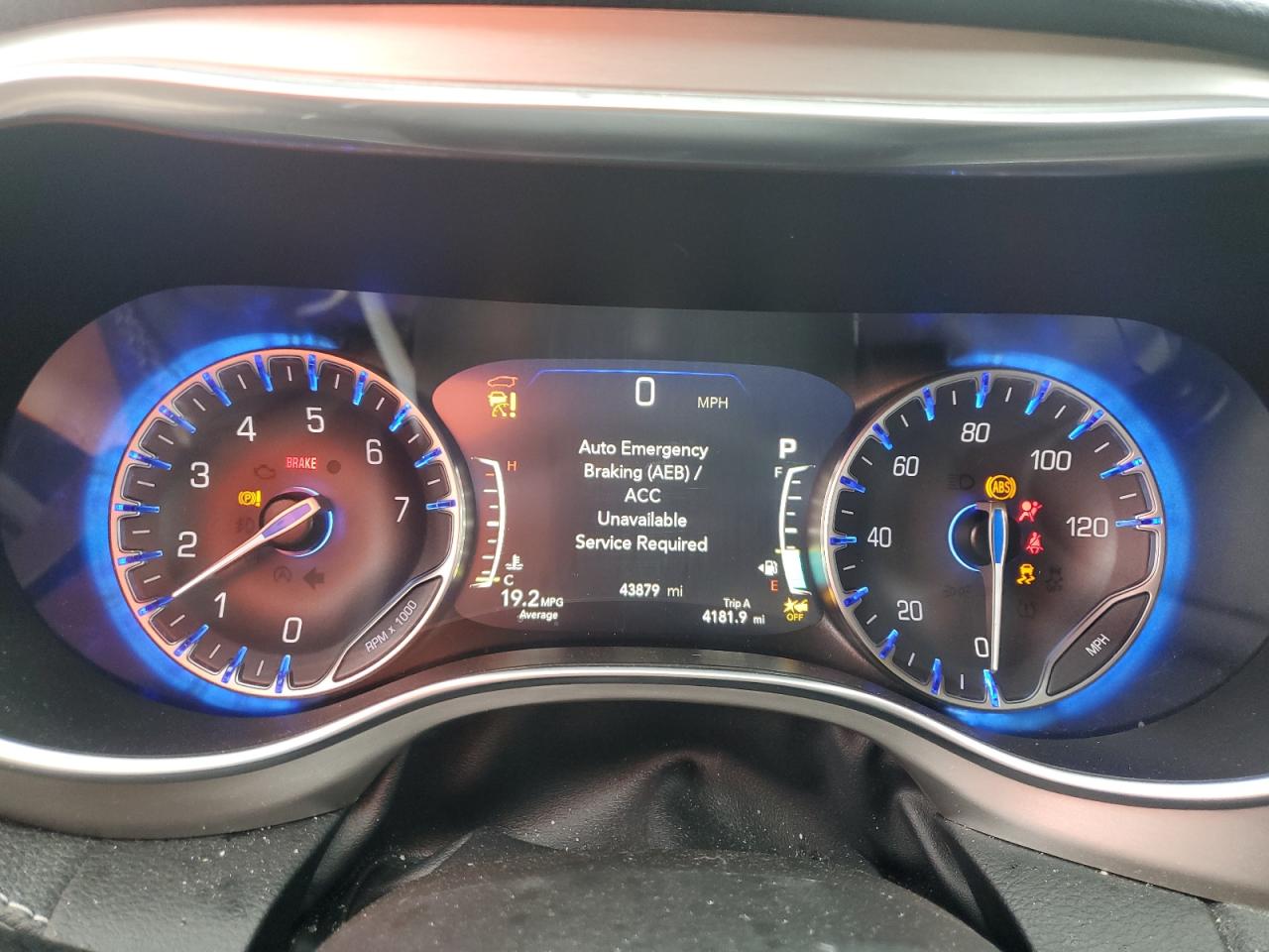 2022 Chrysler Pacifica - Image 9
