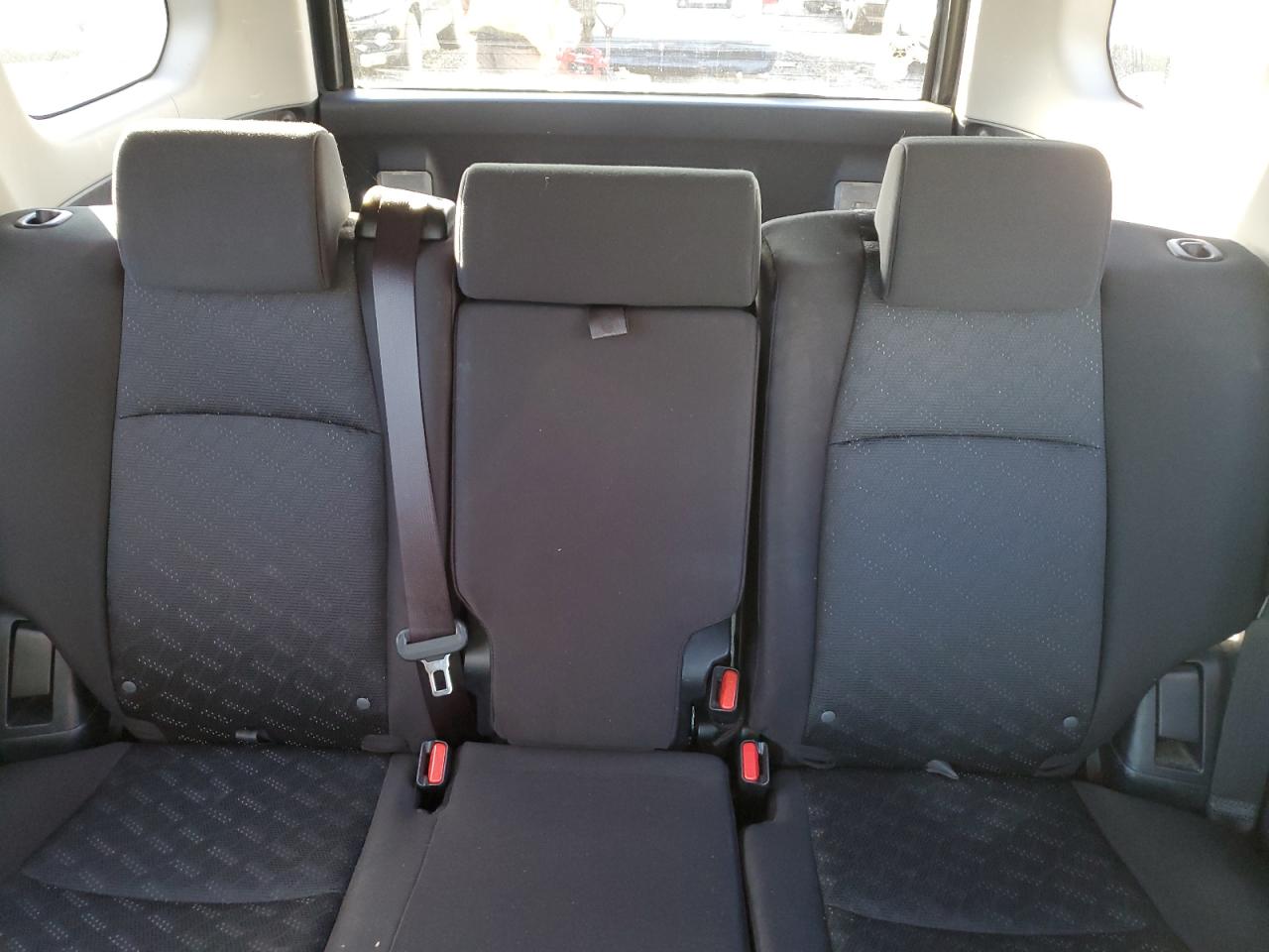 2010 Toyota 4Runner - Image 10