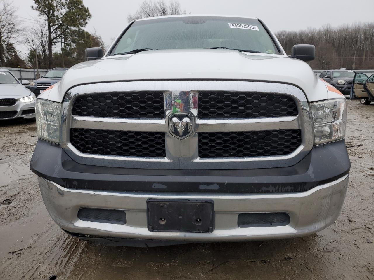 2015 RAM 1500 - Image 5