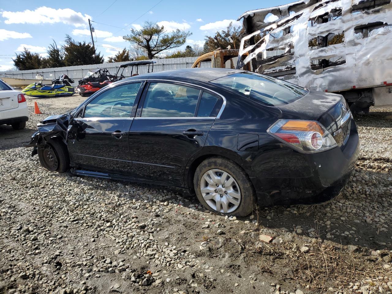 2012 Nissan Altima - Image 2
