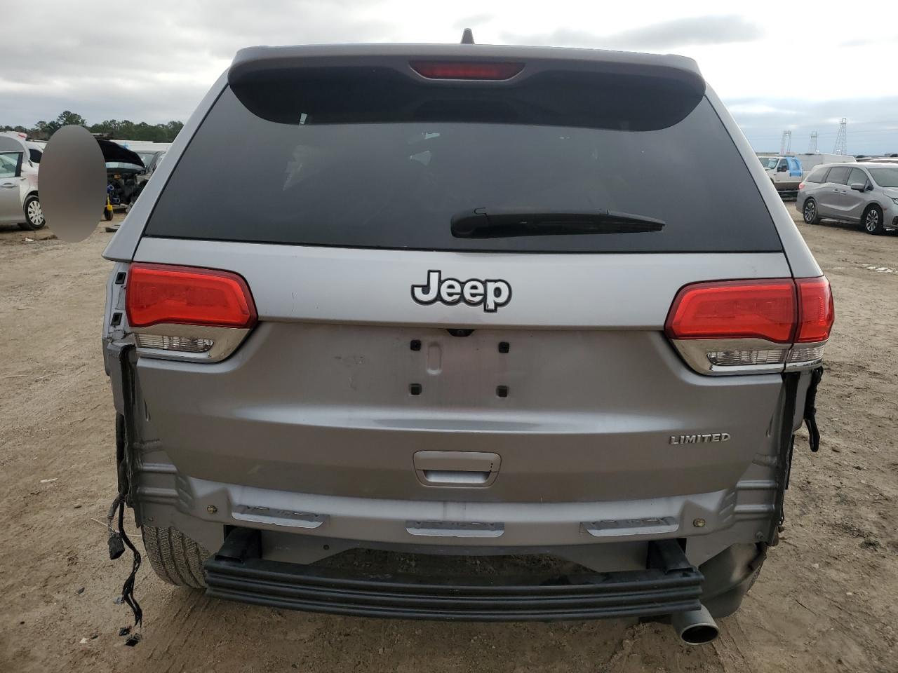 2018 Jeep Grand Cherokee - Image 6