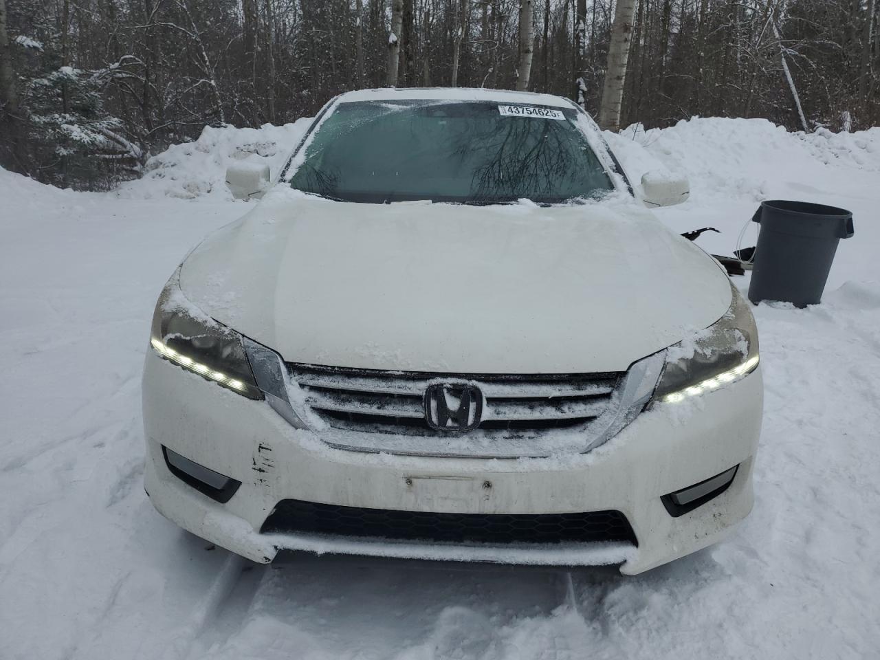 2014 Honda Accord - Image 5