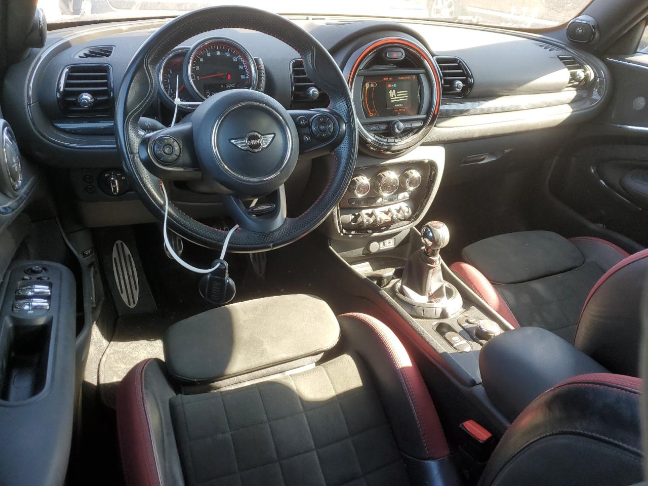 2017 MINI Cooper - Image 8