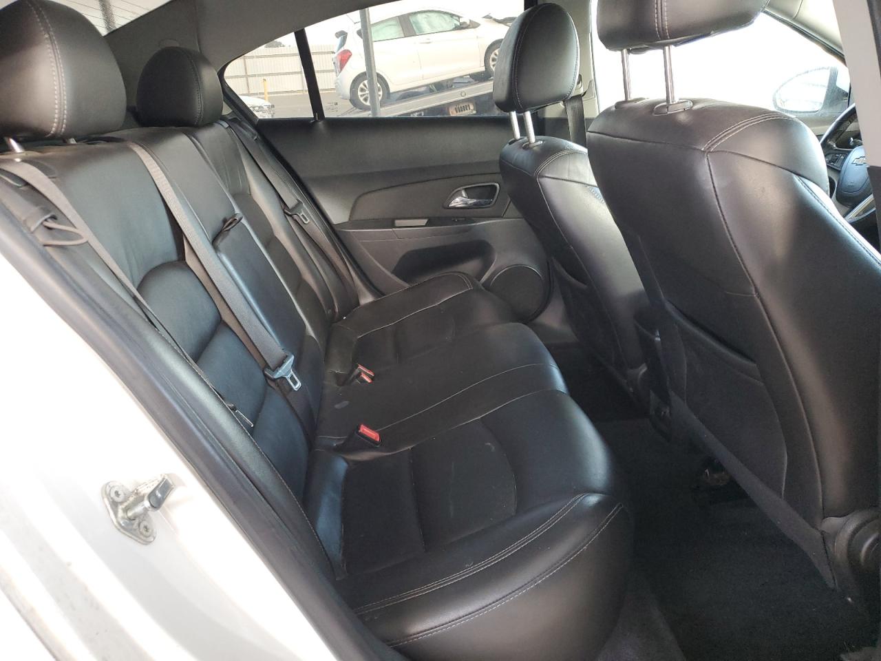 2013 Chevrolet Cruze - Image 10