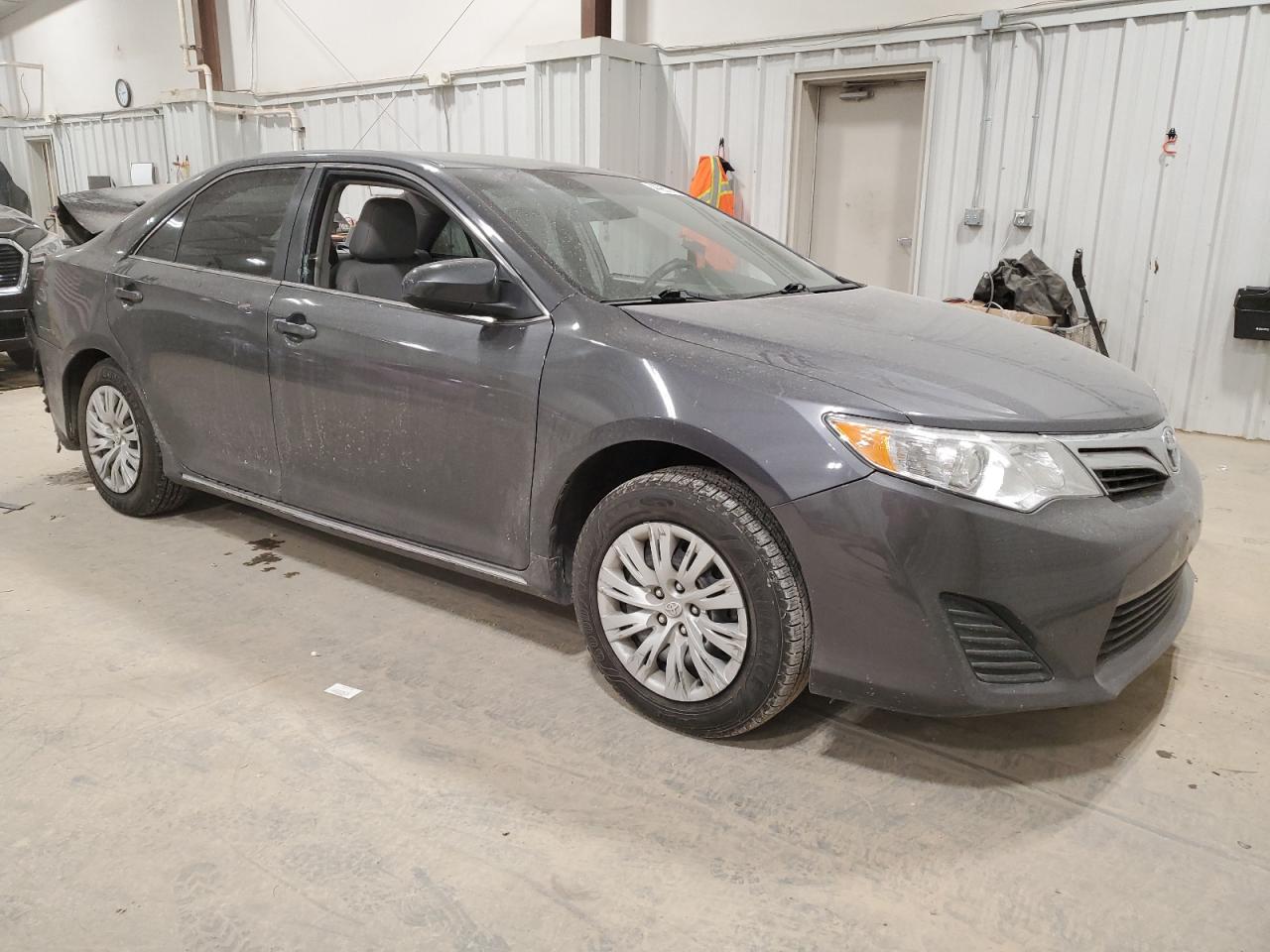 2012 Toyota Camry - Image 4