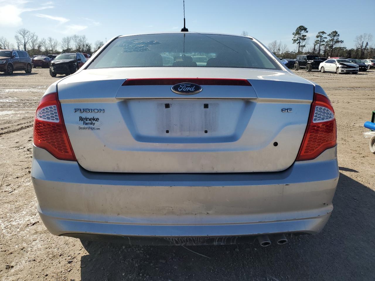 2011 Ford Fusion - Image 6