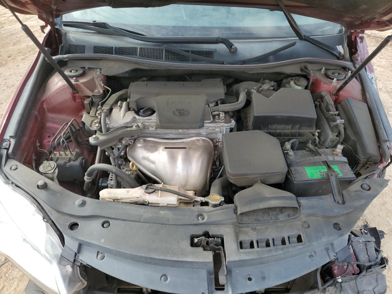 2015 Toyota Camry - Image 12