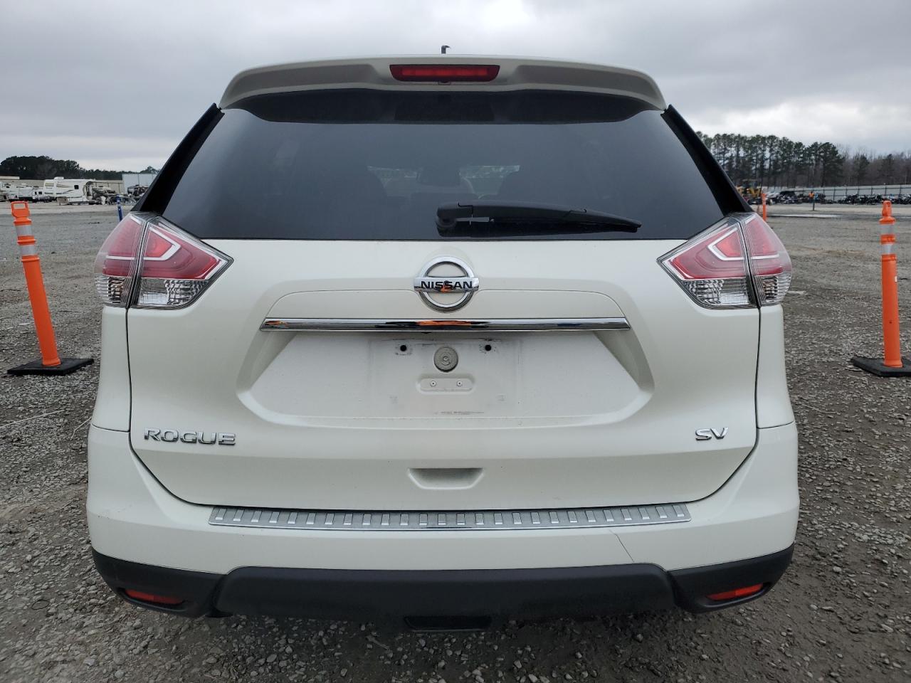 2016 Nissan Rogue - Image 6