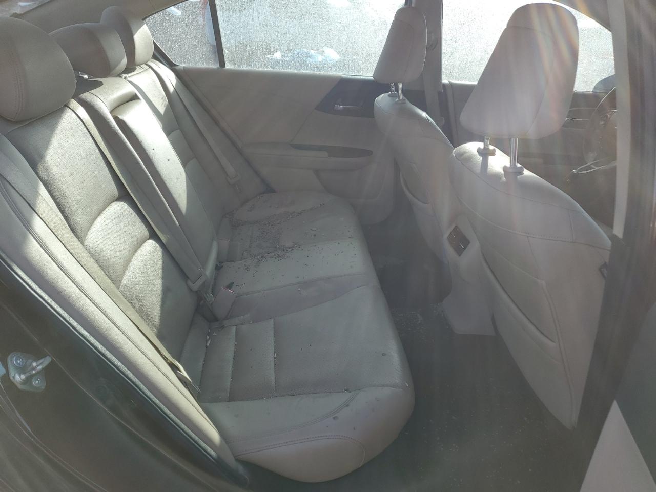 2016 Honda Accord - Image 11