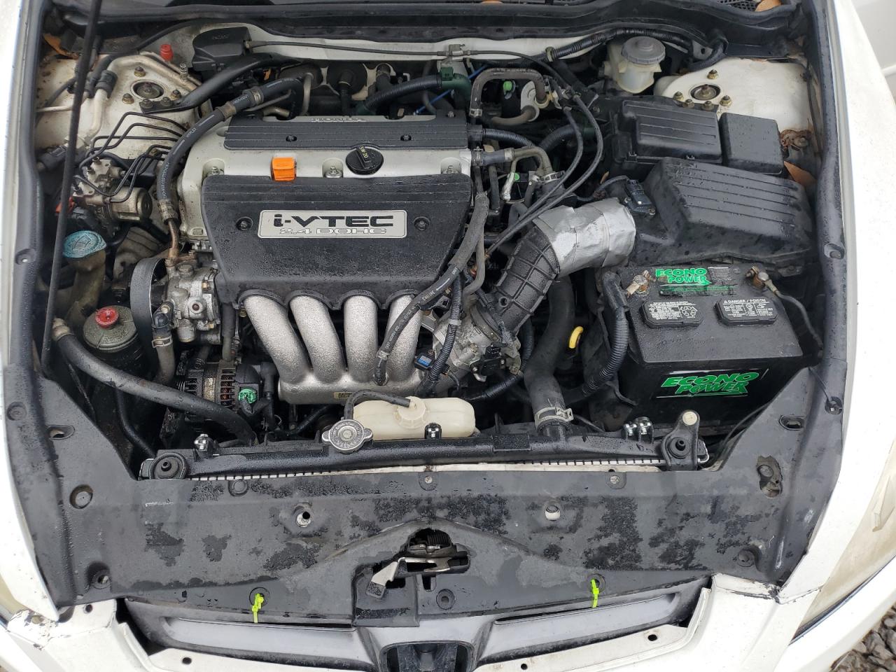 2004 Honda Accord - Image 11