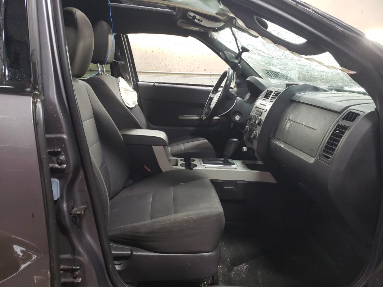 2012 Ford Escape - Image 10