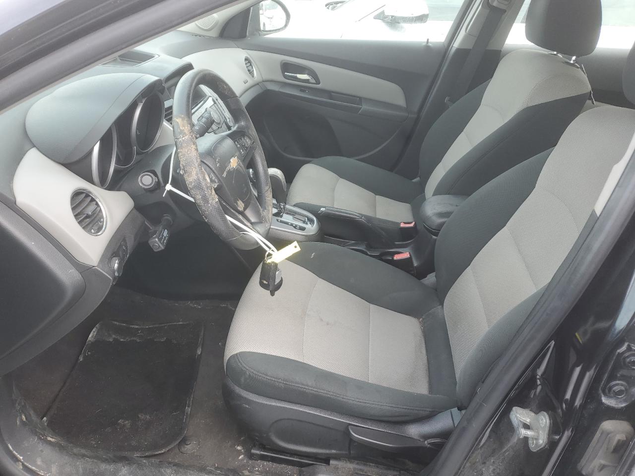 2012 Chevrolet Cruze - Image 7