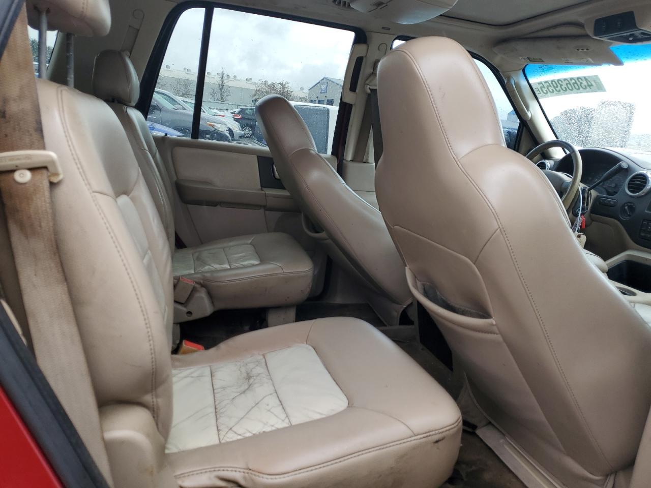 2004 Ford Expedition - Image 11