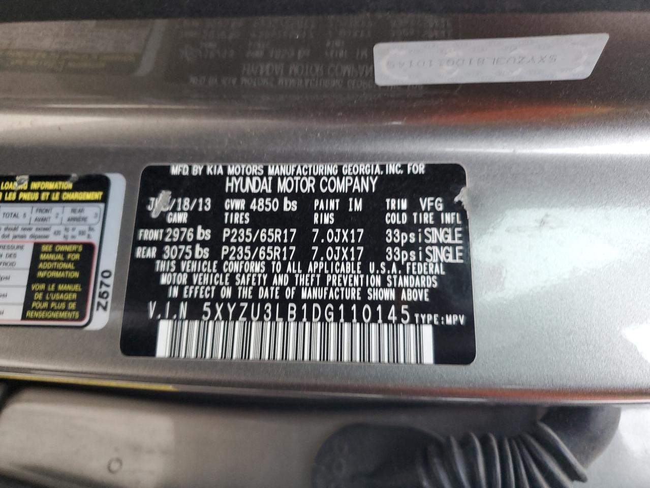 2013 Hyundai Santa Fe - Image 16