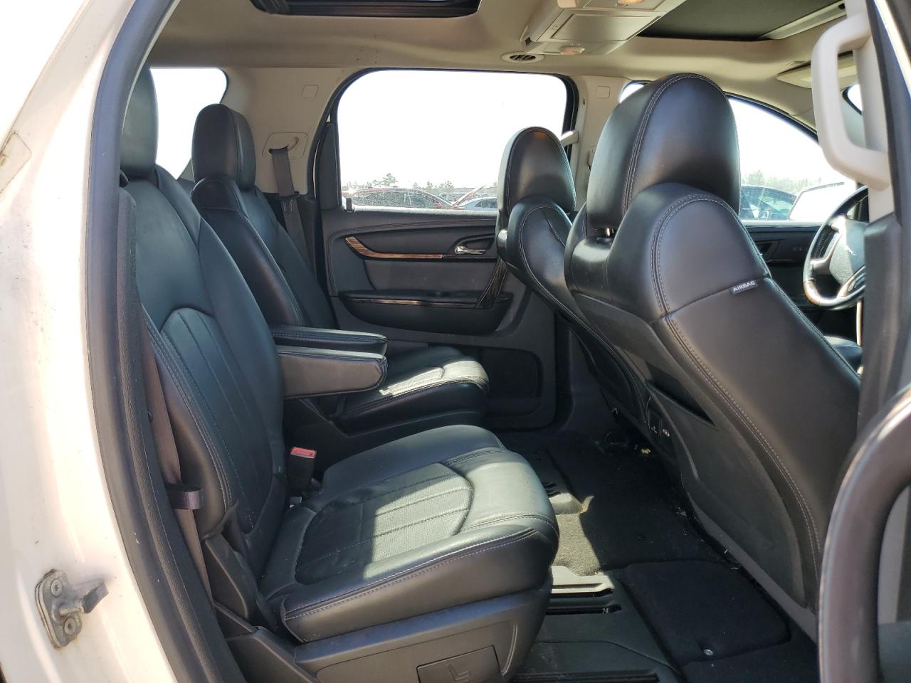 2013 GMC Acadia - Image 12