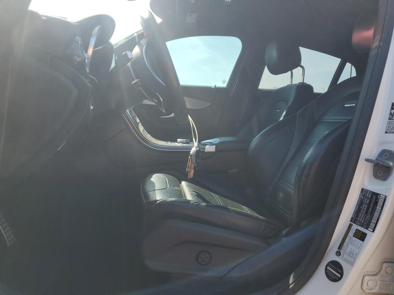 2019 Mercedes-Benz GLC - Image 7