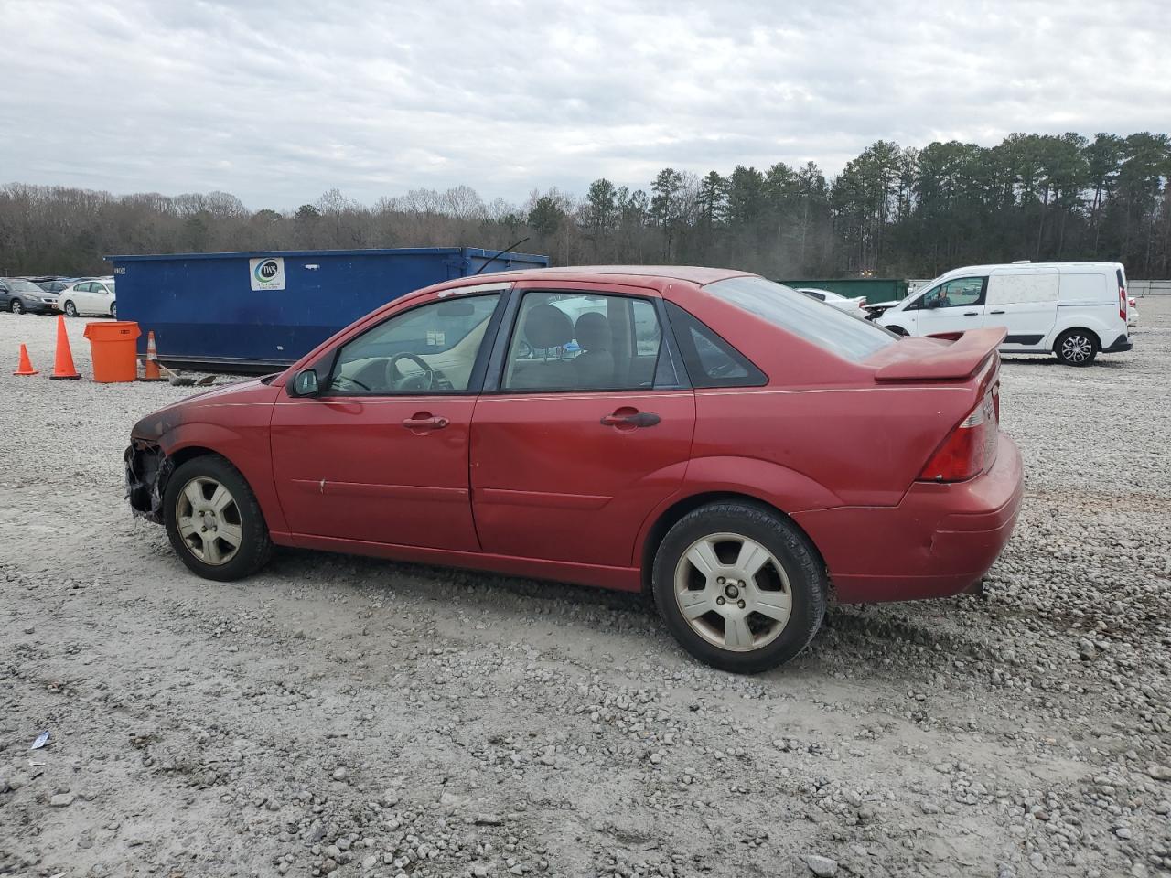2005 Ford Focus - Image 2