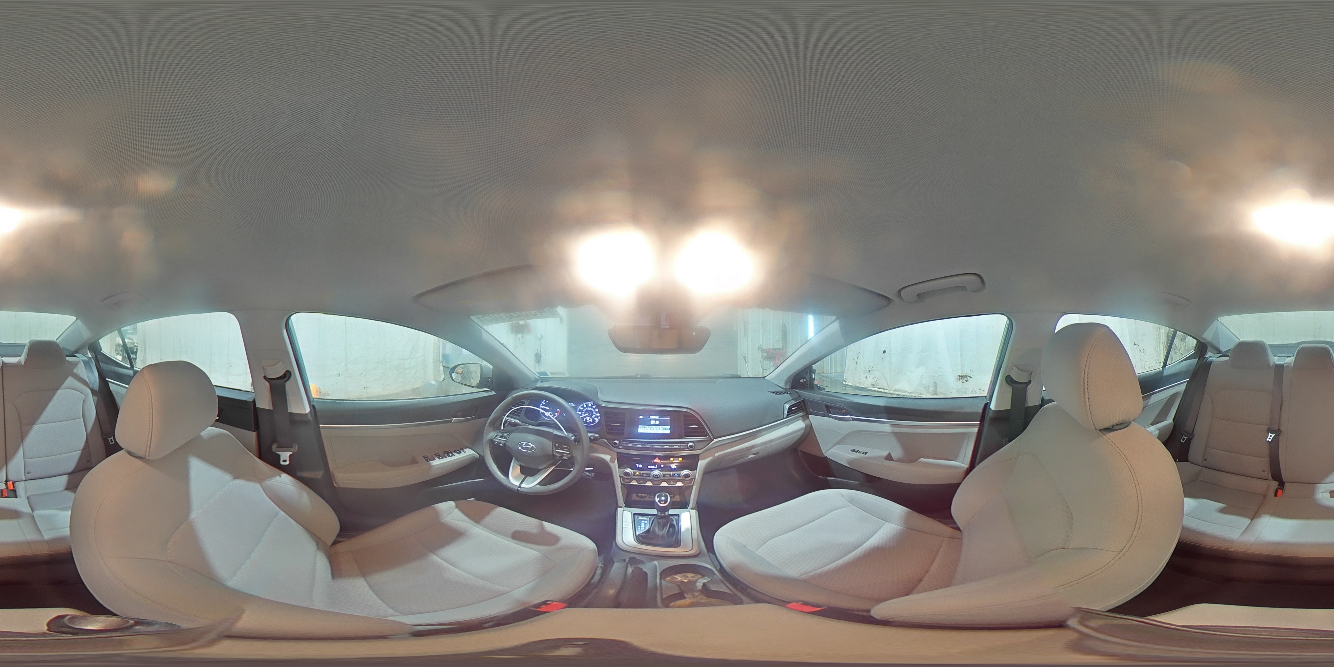 2020 Hyundai Elantra - Image 15
